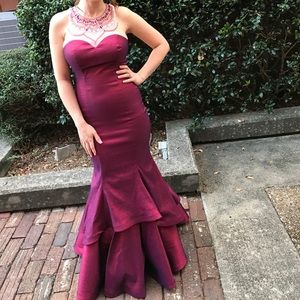 *PromGirl* Stunning Elizabeth K gown size Small